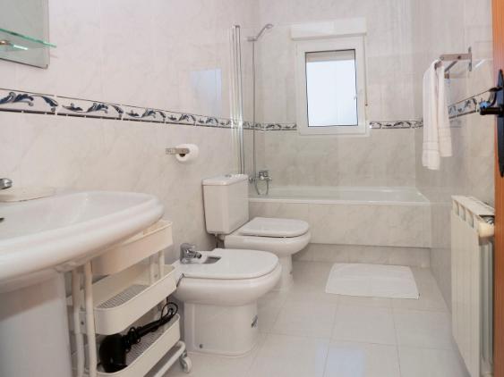 17 BAÑO SOCIAL P1